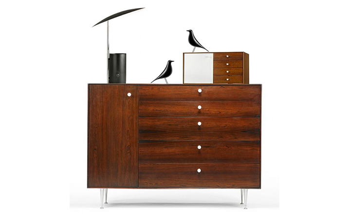 开云（中国） - 附件|饰品|办公家具|设计师家具|伊姆斯家居鸟