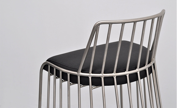 开云（中国） - 坐具|吧椅/凳子|办公家具|设计师家具|新娘的面纱吧凳