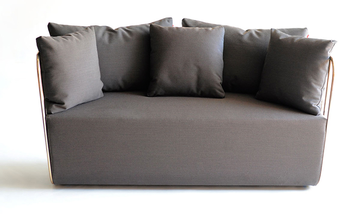 开云（中国） - 坐具|休闲椅|办公家具|设计师家具|新娘的面纱椅