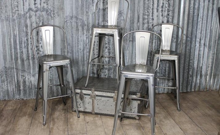 开云（中国） - 坐具|吧椅/凳子|办公家具|设计师家具|tolix高背吧凳