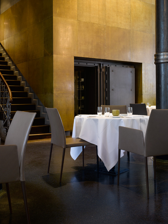 开云（中国） - 坐具|餐椅|办公家具|设计师家具|迪恩餐椅