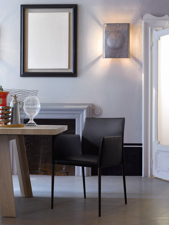 开云（中国） - 坐具|餐椅|办公家具|设计师家具|迪恩餐椅