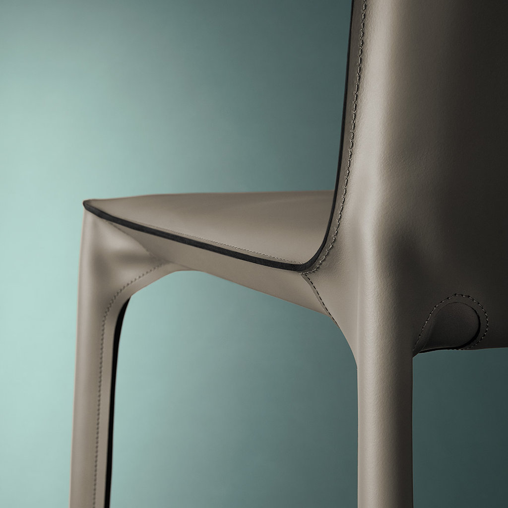 开云（中国） - 坐具|餐椅|办公家具|设计师家具|SADDLE餐椅
