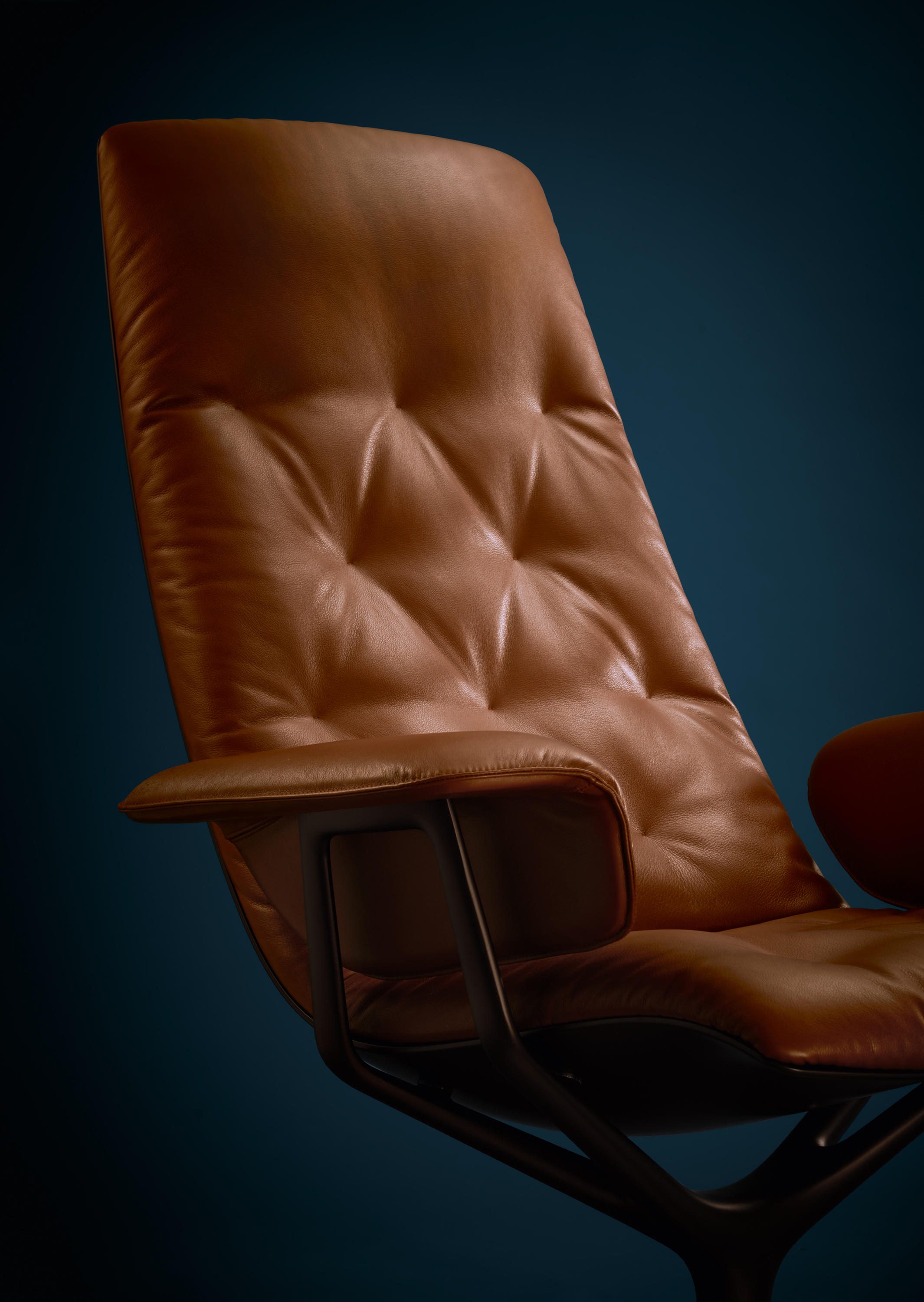 开云（中国） - 坐具|休闲椅|办公家具|设计师家具|希利休闲椅