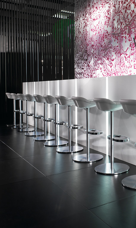 开云（中国） - 坐具|吧椅/凳子|办公家具|设计师家具|TURTLE 吧椅