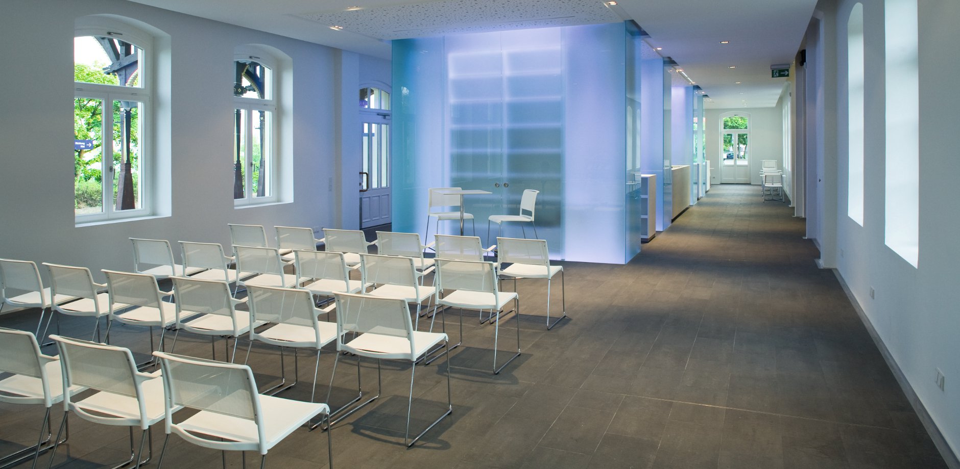 开云（中国） - 坐具|吧椅/凳子|办公家具|设计师家具|艾琳230/5 吧椅