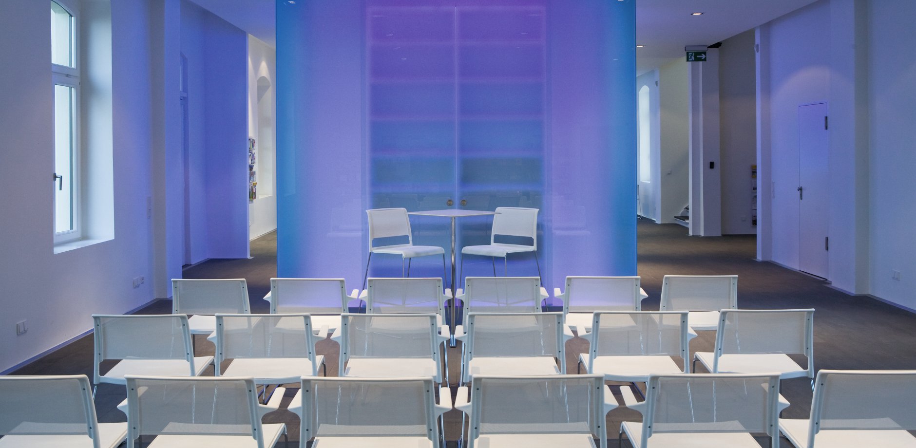 开云（中国） - 坐具|吧椅/凳子|办公家具|设计师家具|艾琳230/5 吧椅