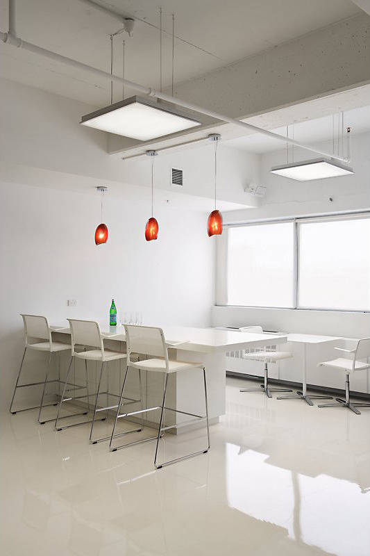 开云（中国） - 桌几|咖啡桌|办公家具|设计师家具|艾琳咖啡桌