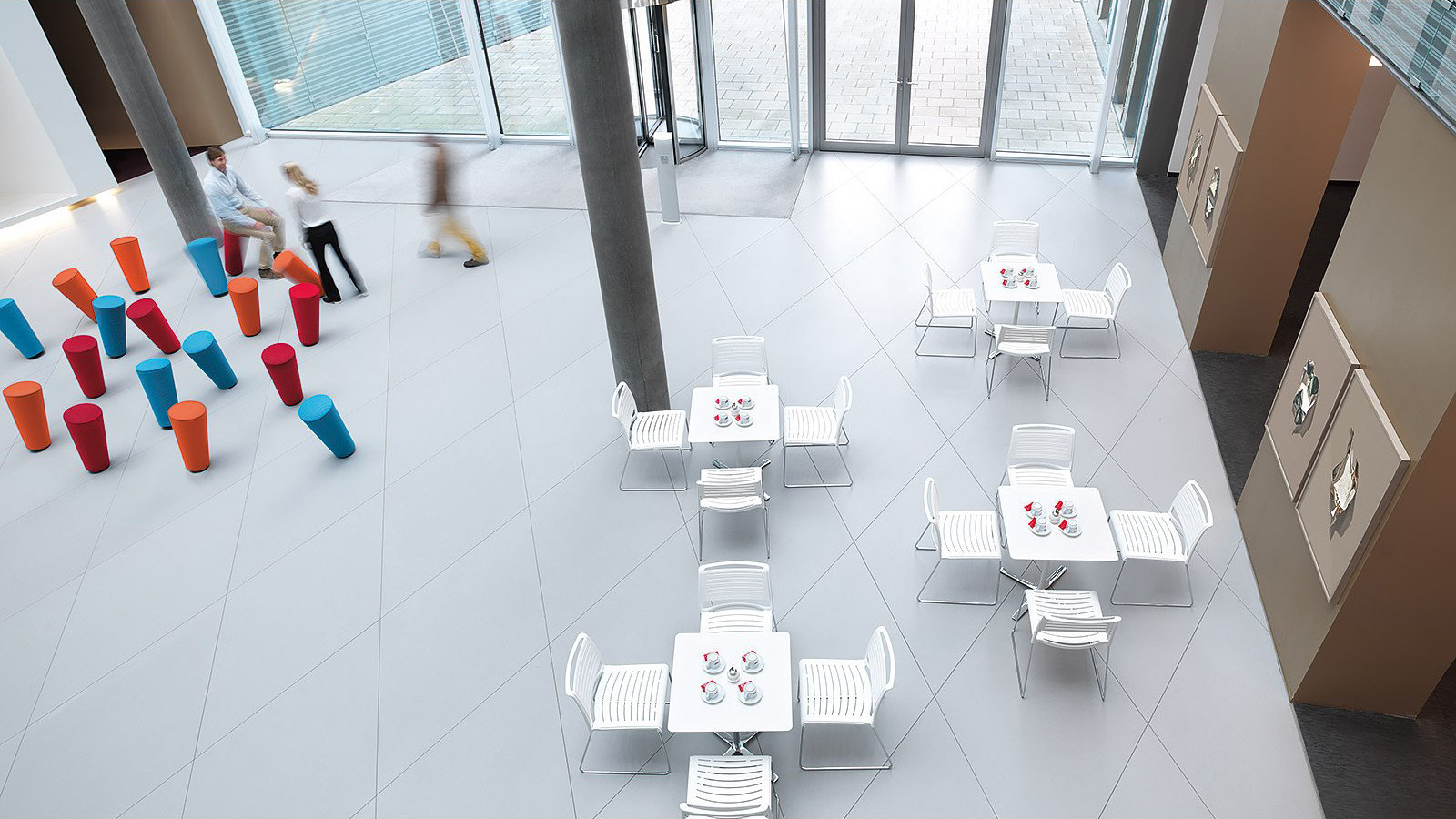 开云（中国） - 坐具|吧椅/凳子|办公家具|设计师家具|直立摇摆凳