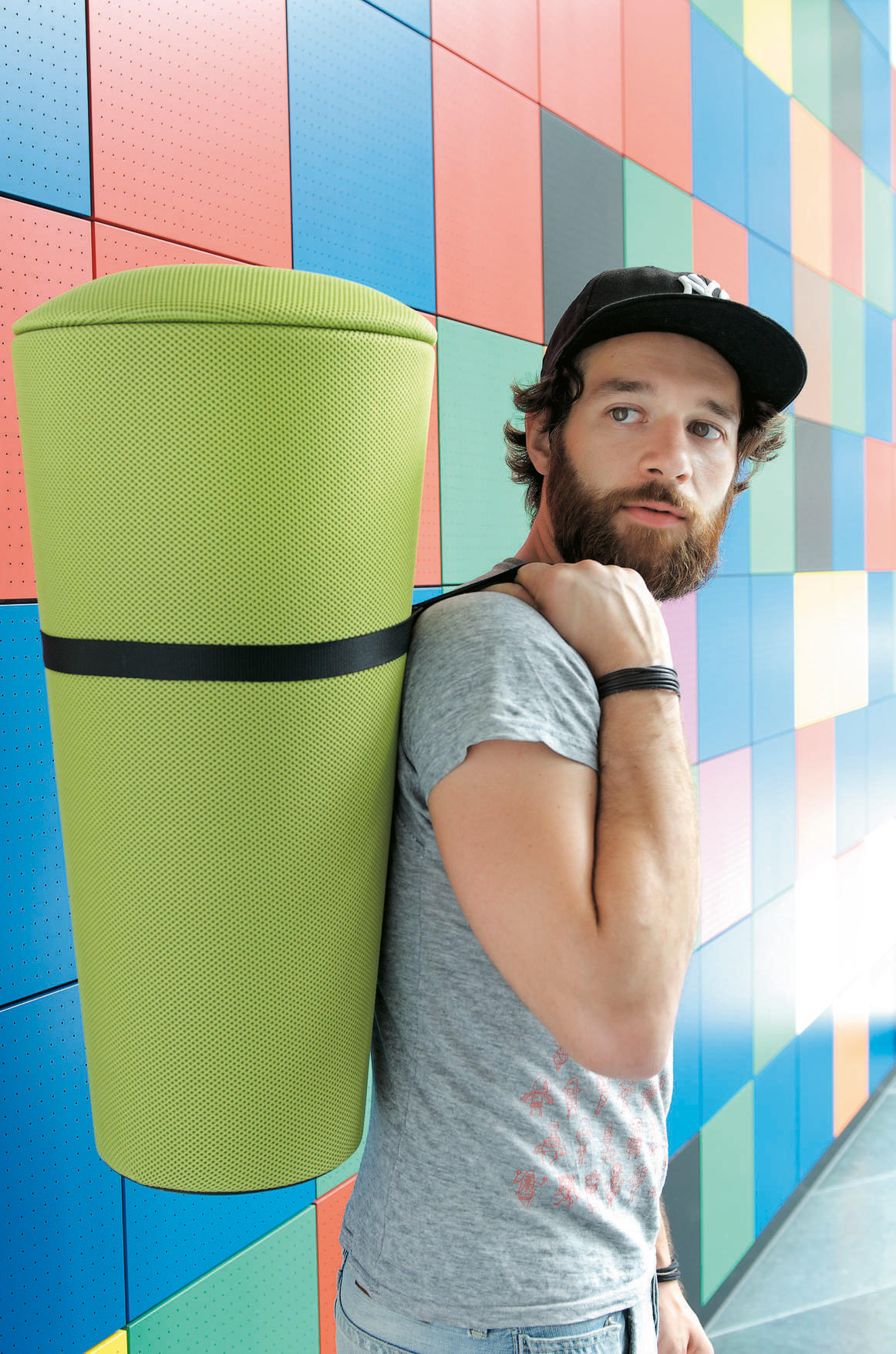 开云（中国） - 坐具|吧椅/凳子|办公家具|设计师家具|直立摇摆凳