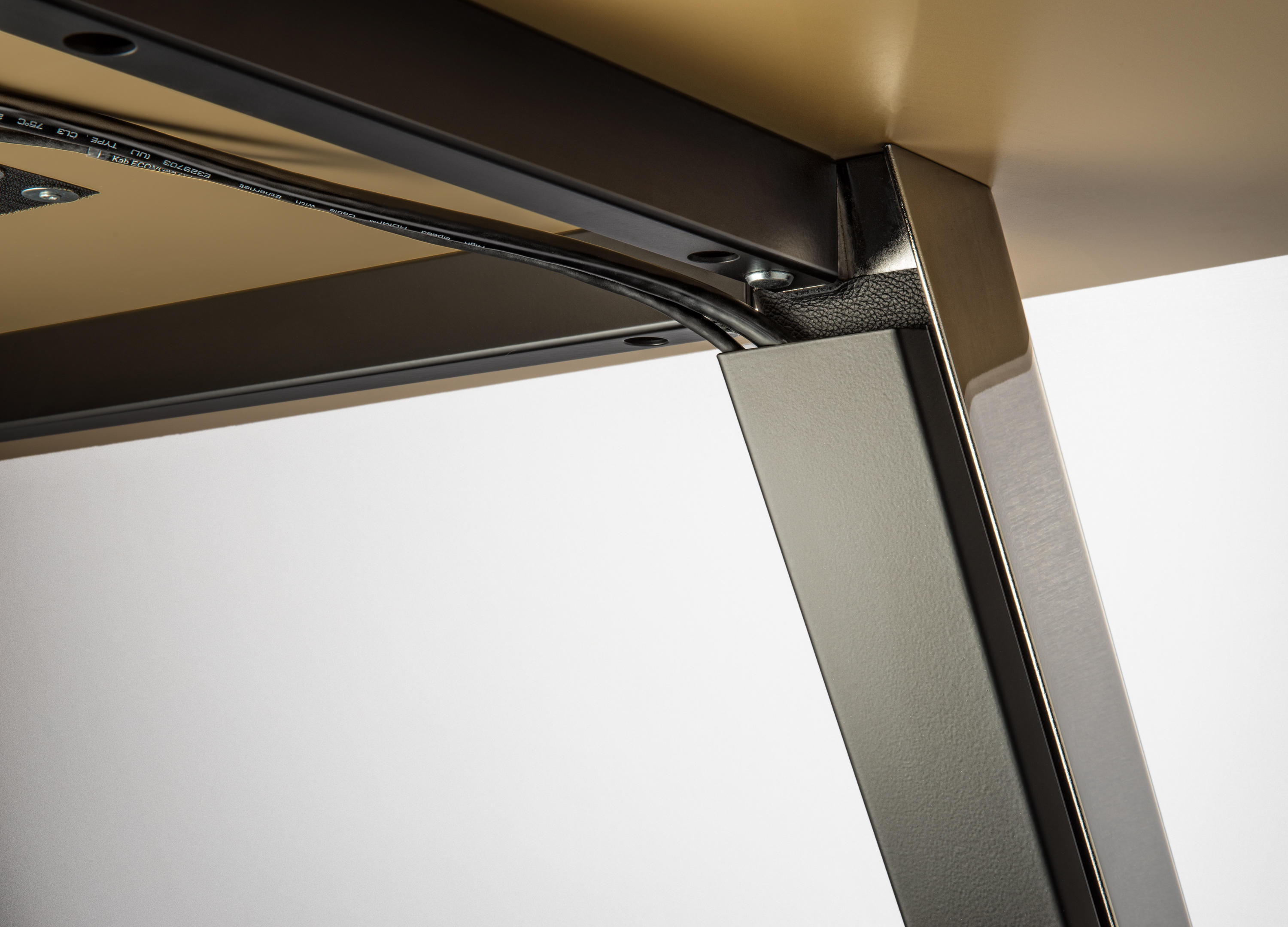 HUB视频系统|HUB视频应用|办公家具|设计师家具|C12系列会议台系列