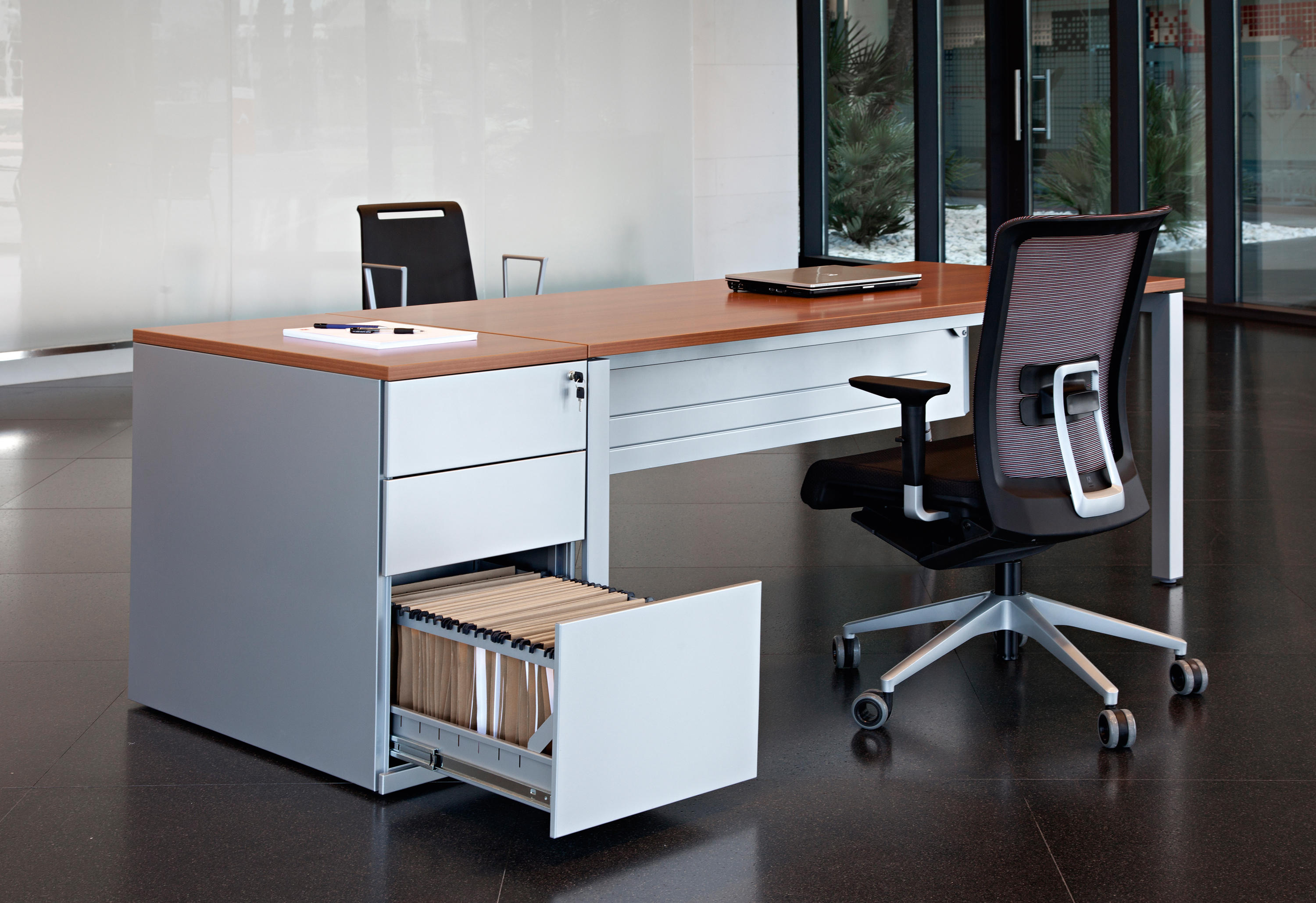 办公台|时尚大班台|办公家具|设计师家具|VITAL PLUS ST行政桌系列