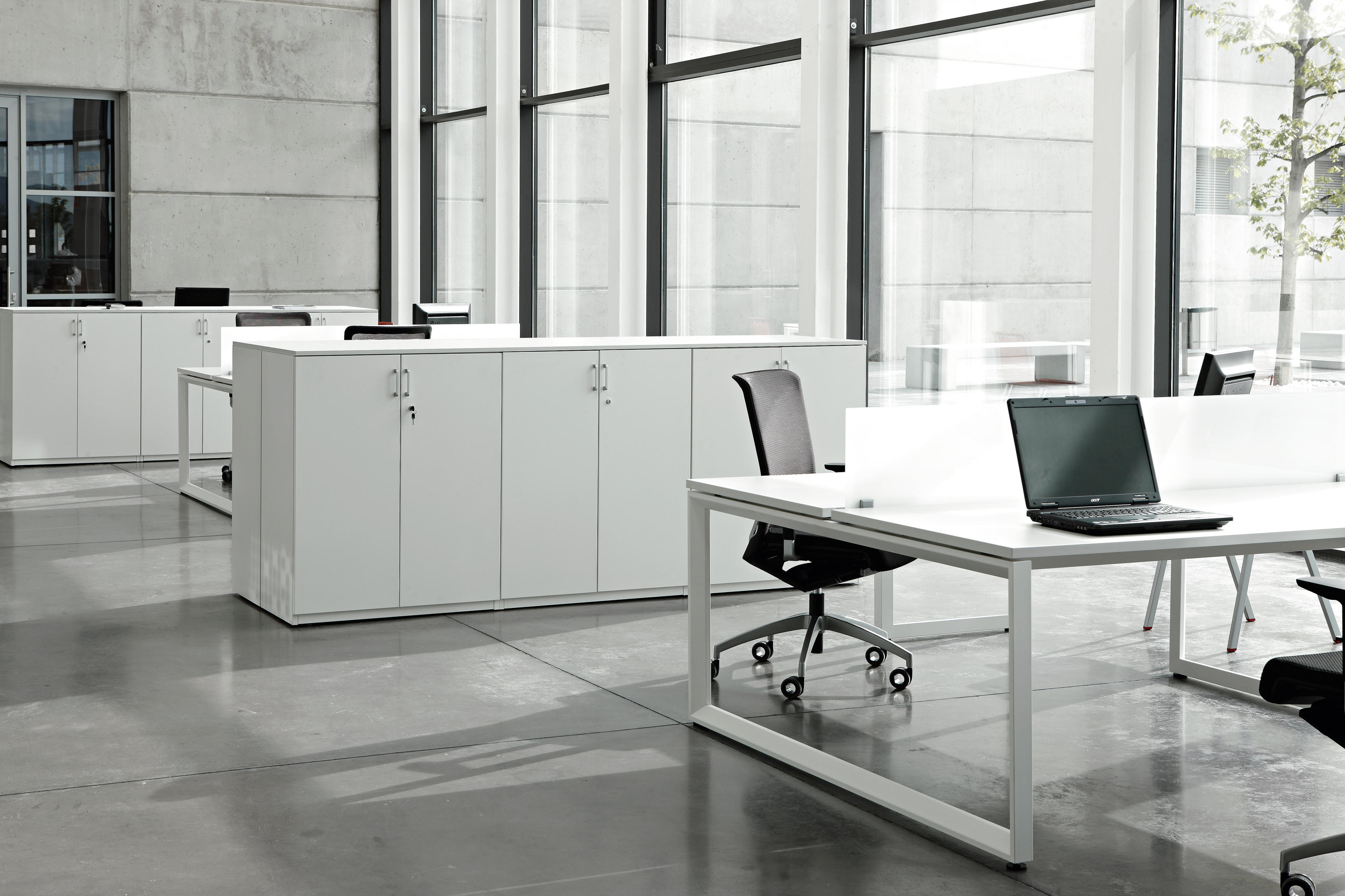 办公屏风|办公屏风系统|办公家具|设计师家具|VITAL PLUS ST员工桌系列