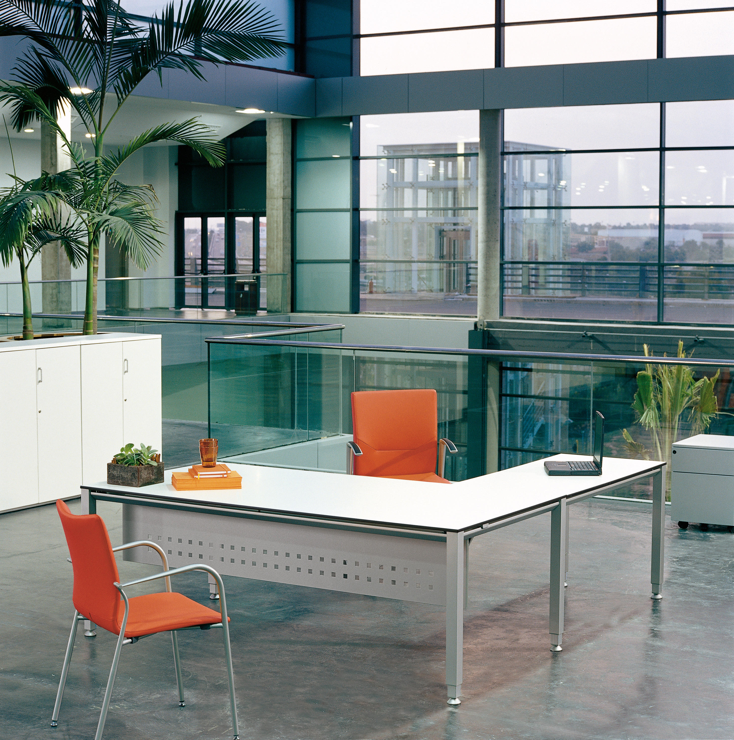 办公台|时尚大班台|办公家具|设计师家具|VITAL 行政桌系列