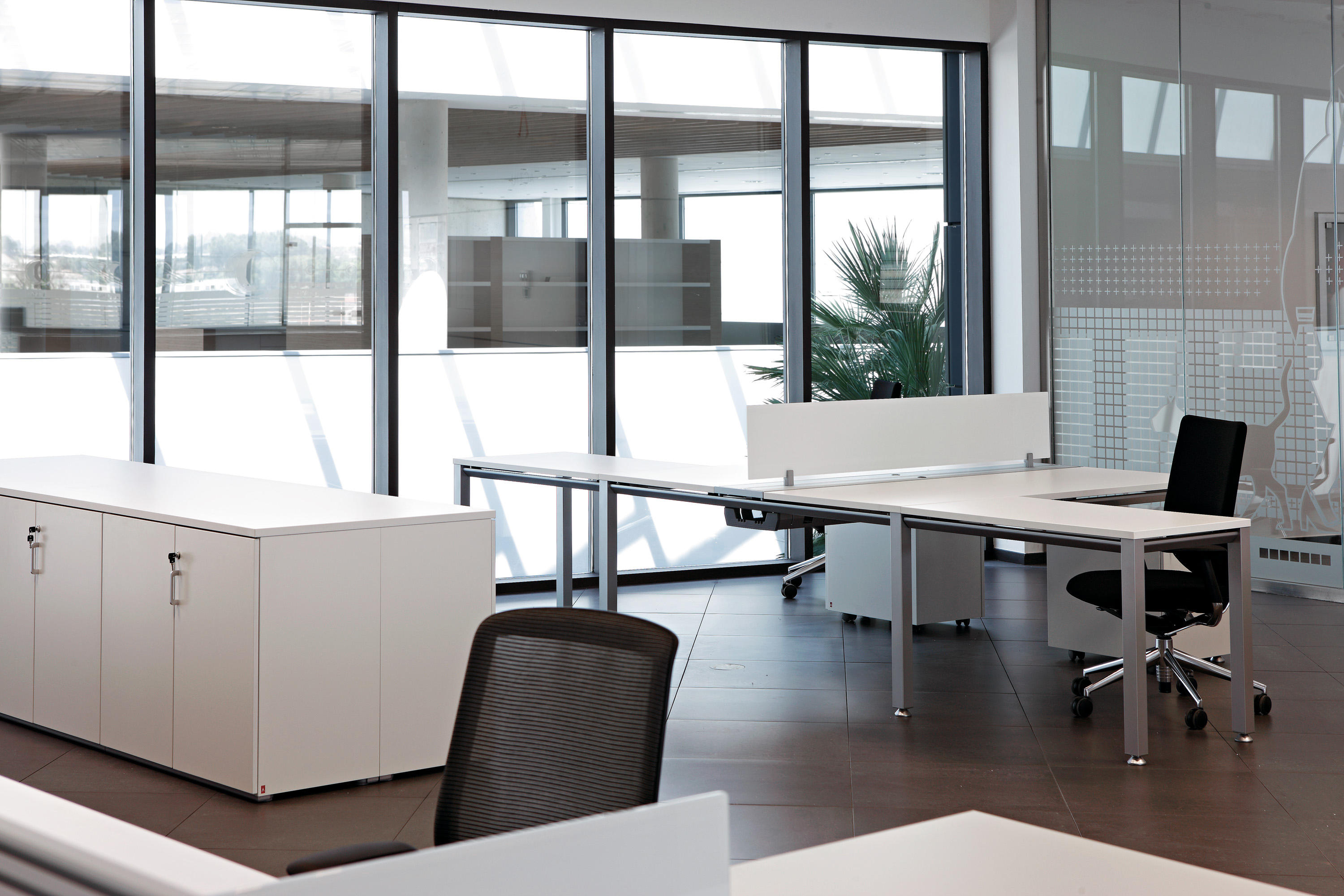 办公屏风|办公屏风系统|办公家具|设计师家具|VITAL 员工桌系列