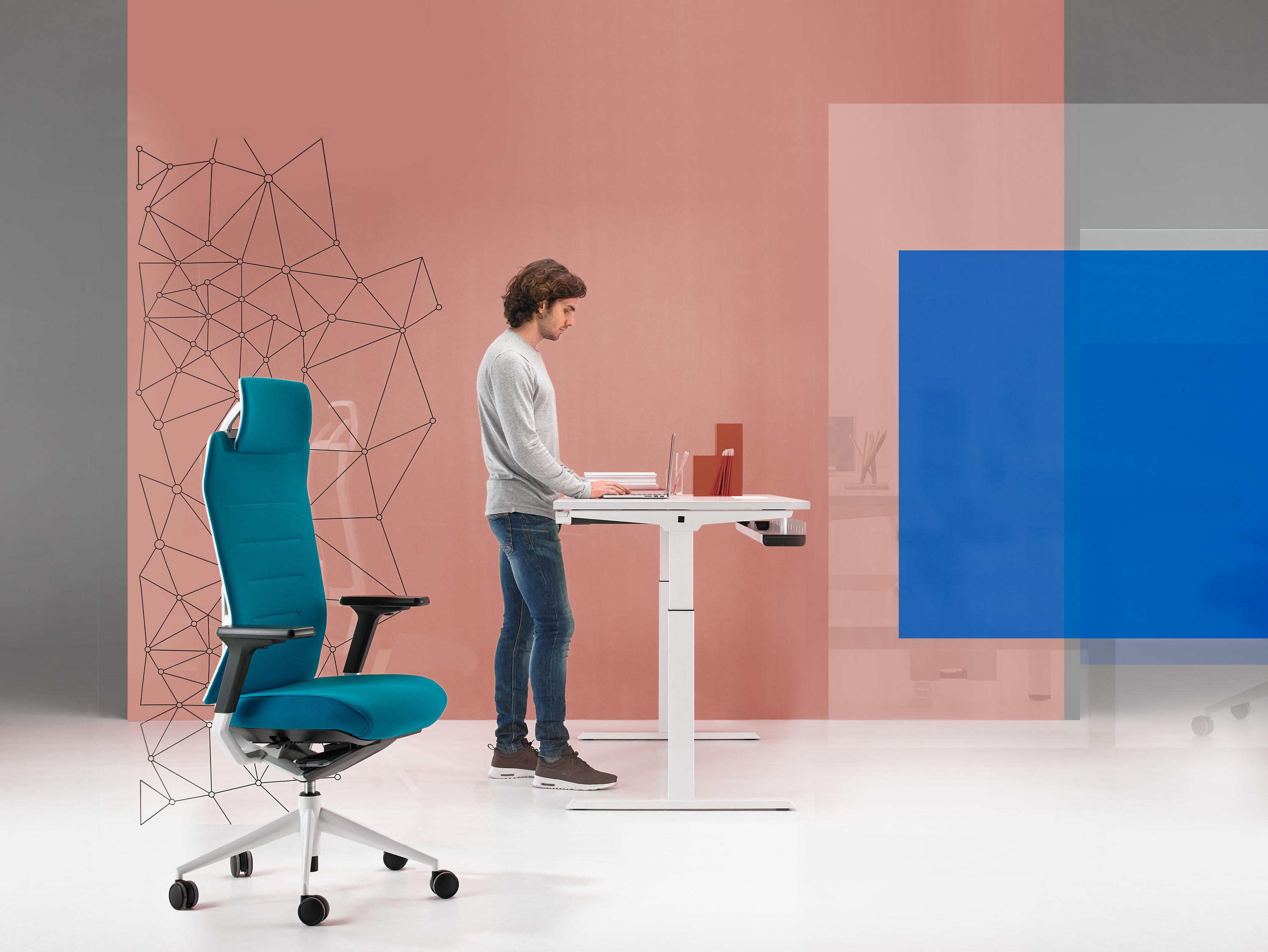 办公椅|现代真皮中班椅|办公家具|设计师家具|TNK FAMILY 大班椅系列