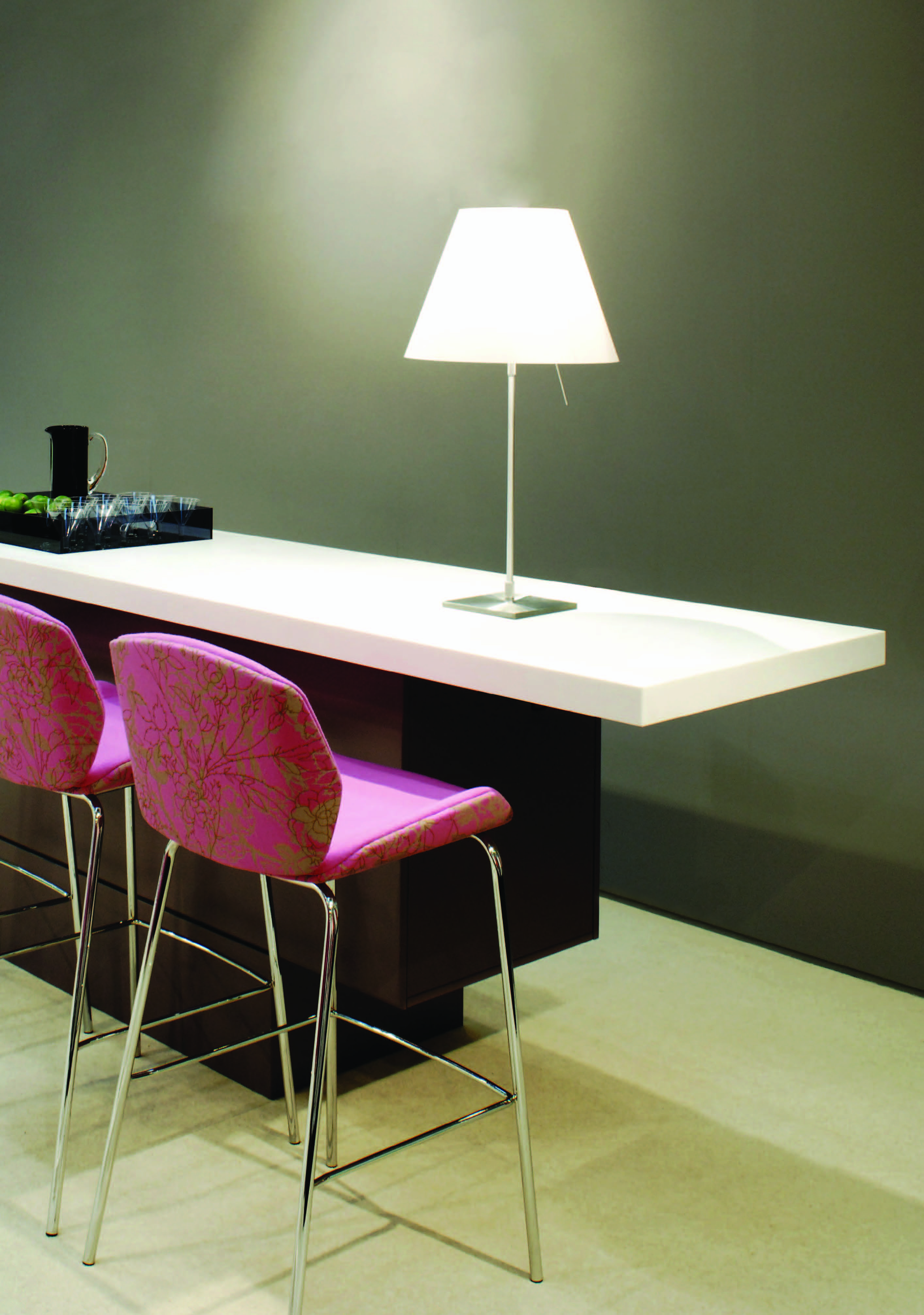 开云（中国） - 坐具|吧椅/凳子|办公家具|设计师家具|克鲁兹吧椅