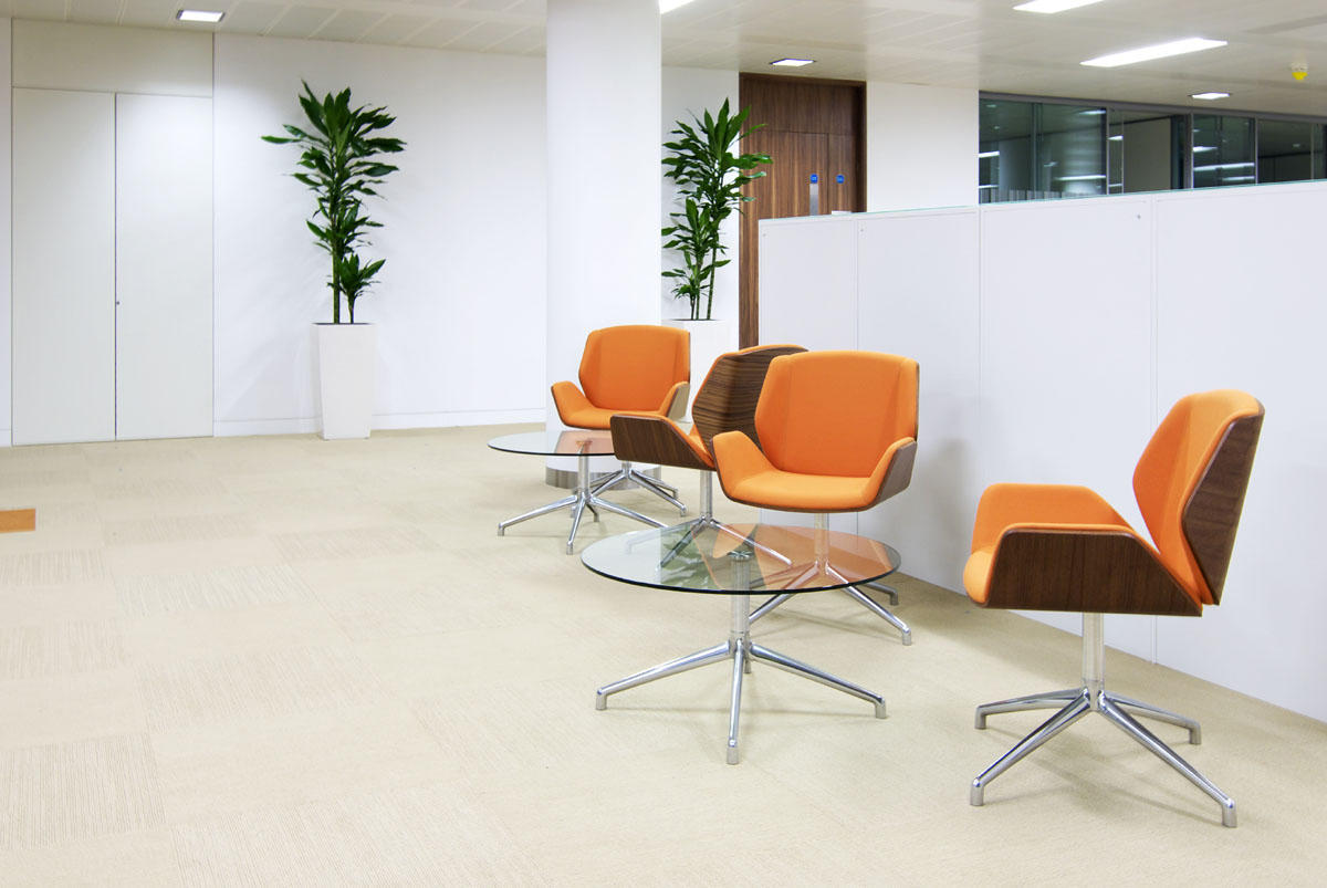 开云（中国） - 桌几|茶几/边几|办公家具|设计师家具|克鲁兹茶几