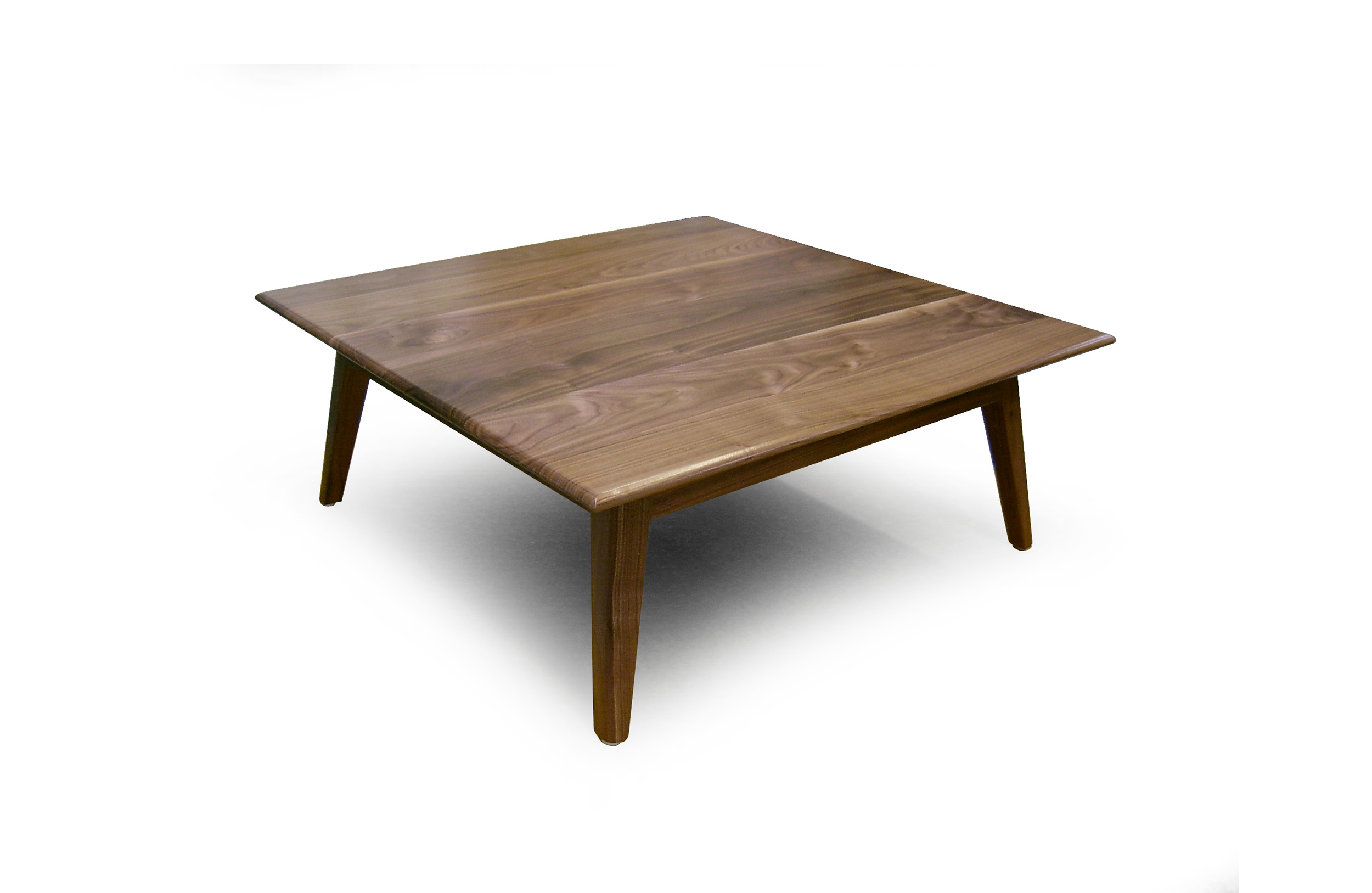 [开云（中国） - 桌几|茶几/边几|办公家具|设计师家具|卡利斯托茶几]