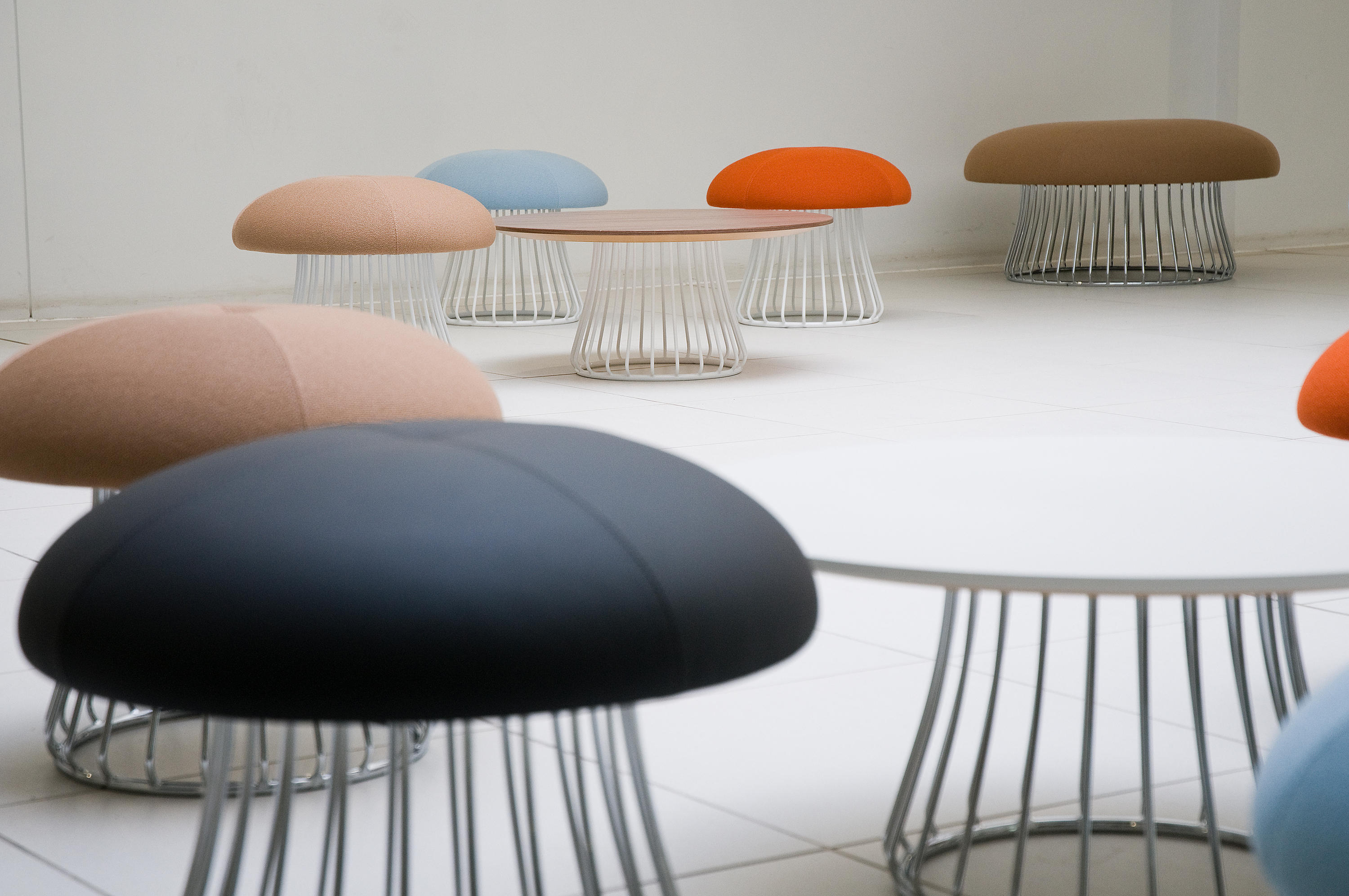 开云（中国） - 桌几|咖啡桌|办公家具|设计师家具|马吉克咖啡桌