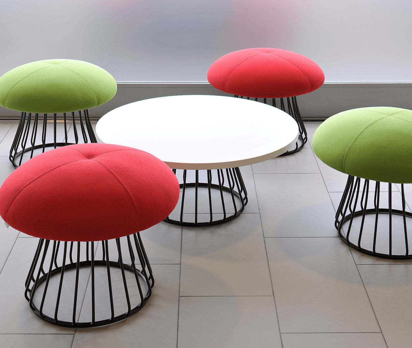 开云（中国） - 桌几|咖啡桌|办公家具|设计师家具|马吉克咖啡桌