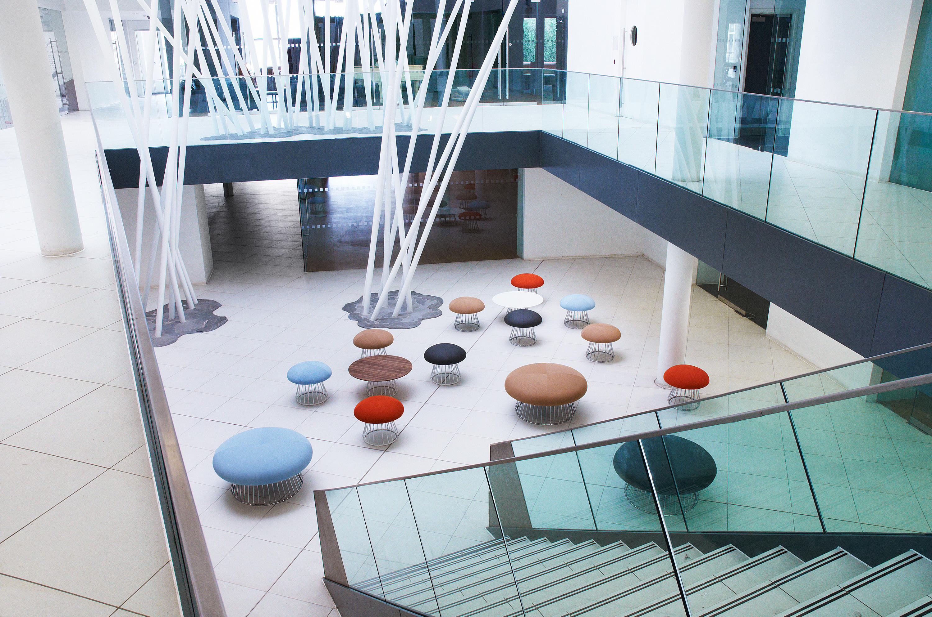 开云（中国） - 桌几|咖啡桌|办公家具|设计师家具|马吉克咖啡桌