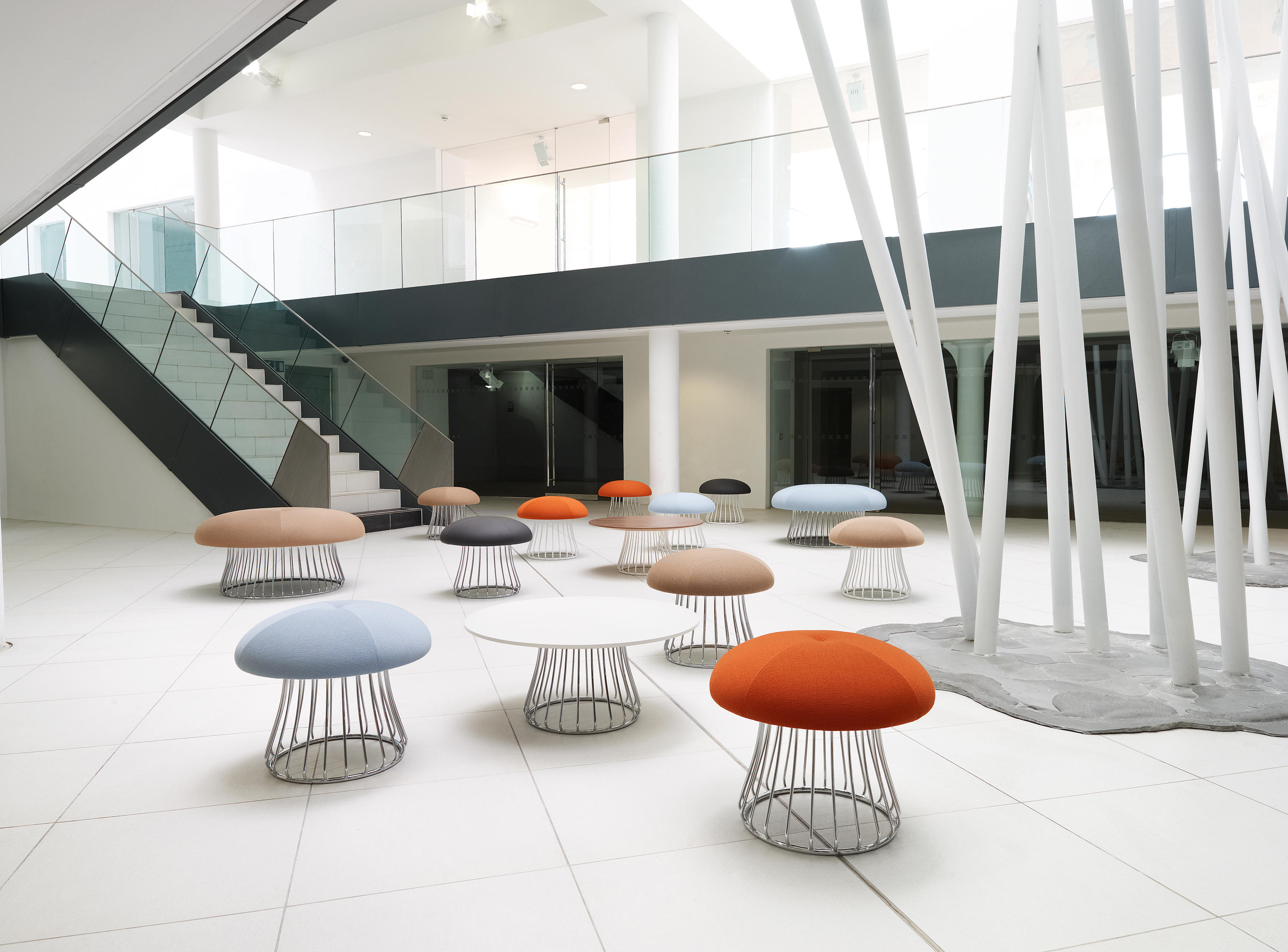 开云（中国） - 桌几|咖啡桌|办公家具|设计师家具|马吉克咖啡桌