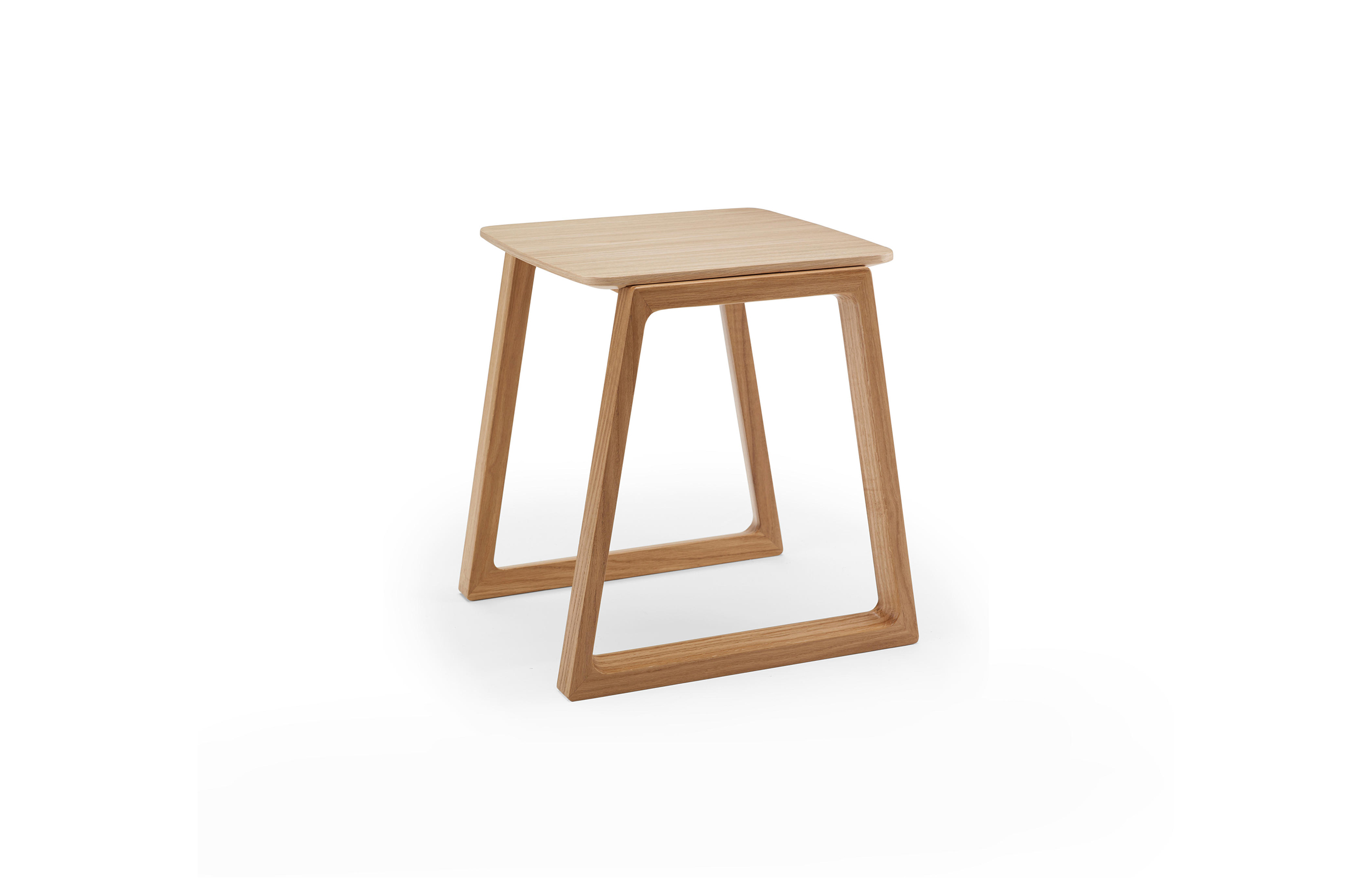 [开云（中国） - 桌几|茶几/边几|办公家具|设计师家具|雪橇茶几]