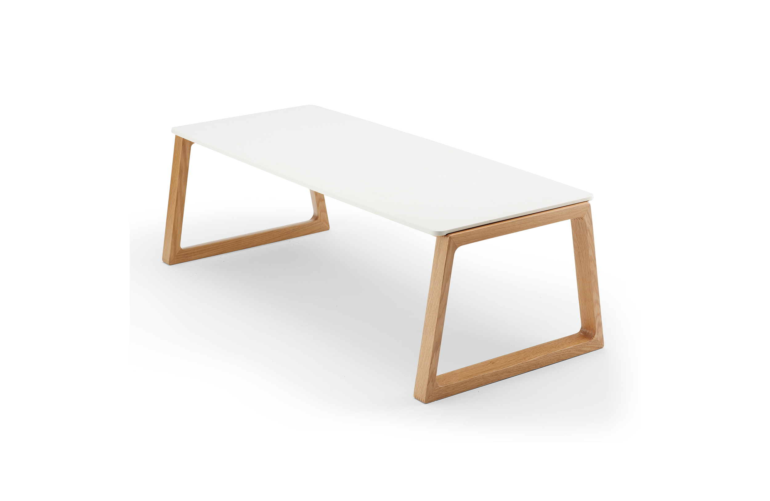 开云（中国） - 桌几|茶几/边几|办公家具|设计师家具|雪橇茶几