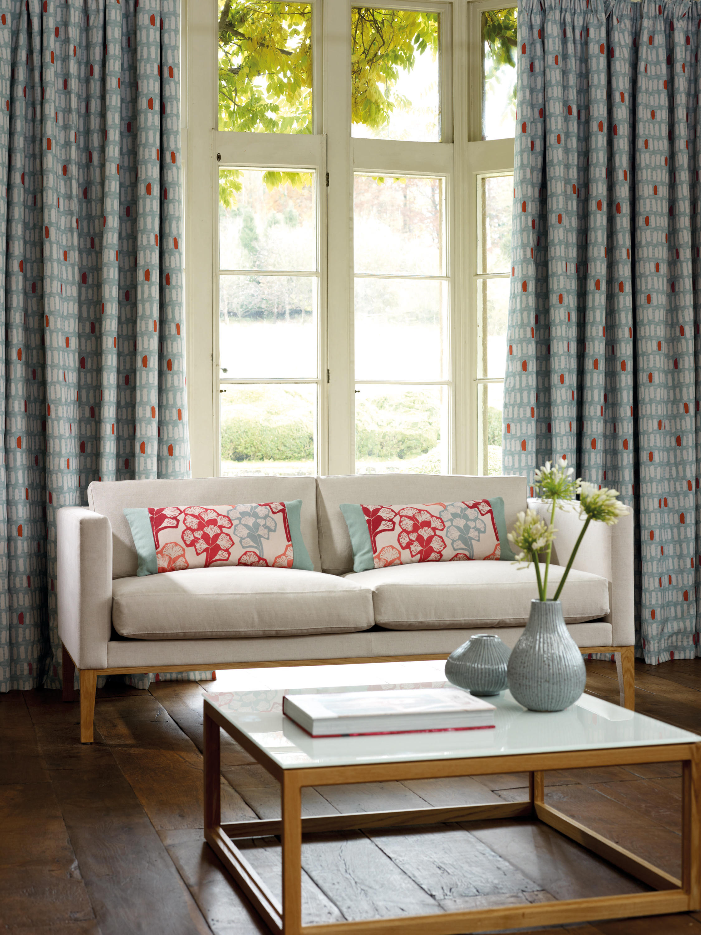 开云（中国） - 桌几|茶几/边几|办公家具|设计师家具|奥腾茶几