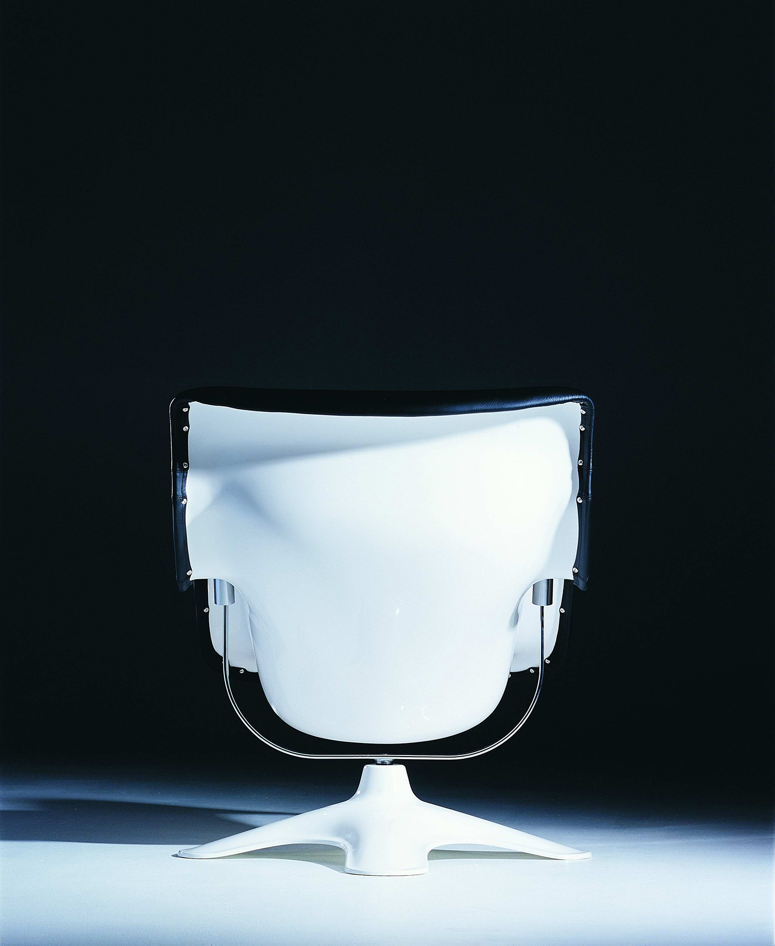 开云（中国） - 坐具|躺椅|办公家具|设计师家具|karuselli 躺椅