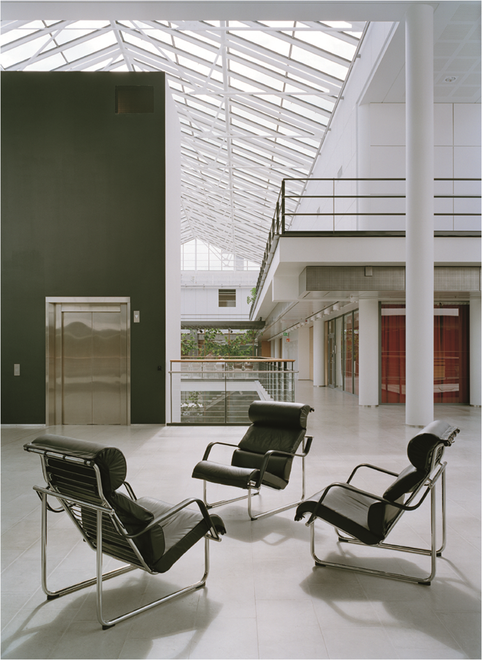 开云（中国） - 坐具|躺椅|办公家具|设计师家具|蕾蜜椅