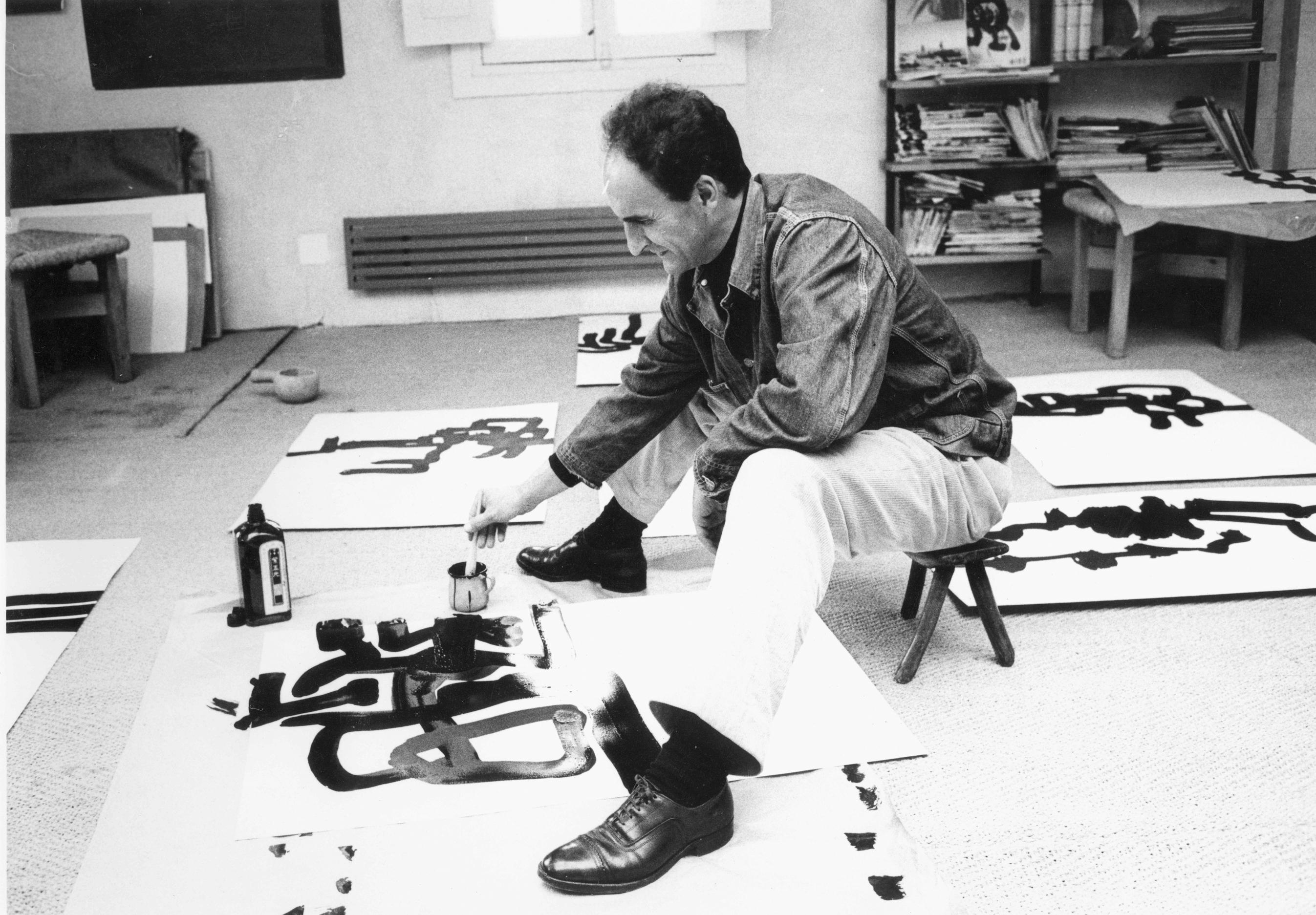 开云（中国） - 附件|地毯|办公家具|设计师家具|1966年Chillida拼接壁毯