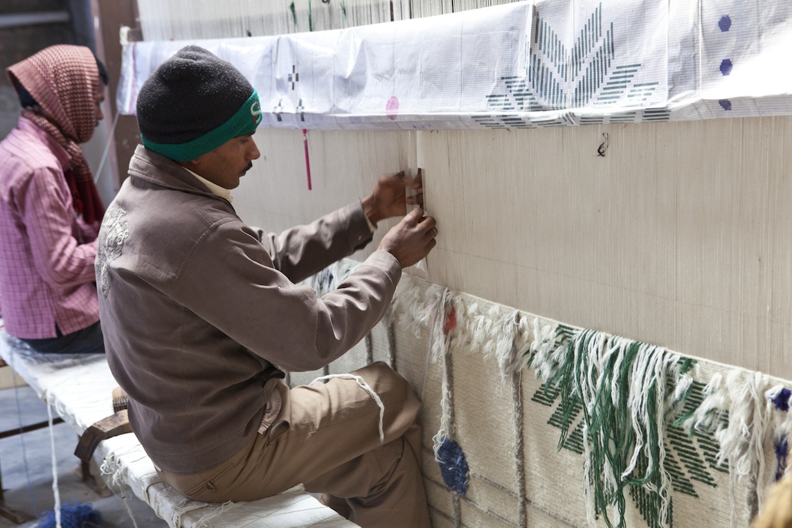 开云（中国） - 附件|地毯|办公家具|设计师家具|拉巴尼1地毯