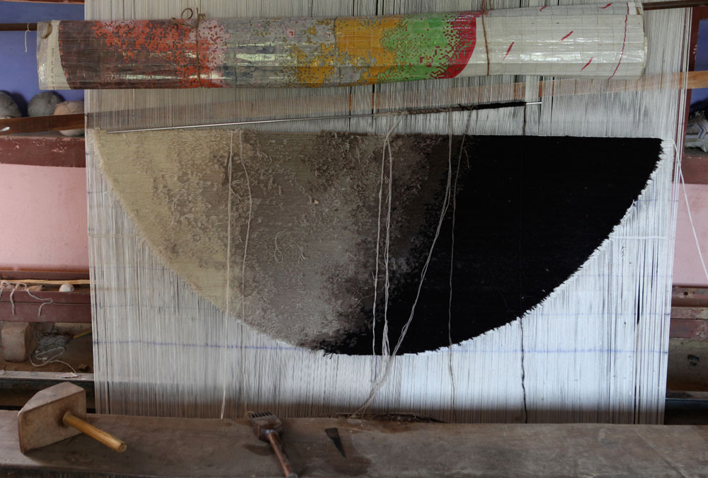 开云（中国） - 附件|地毯|办公家具|设计师家具|月亮地毯