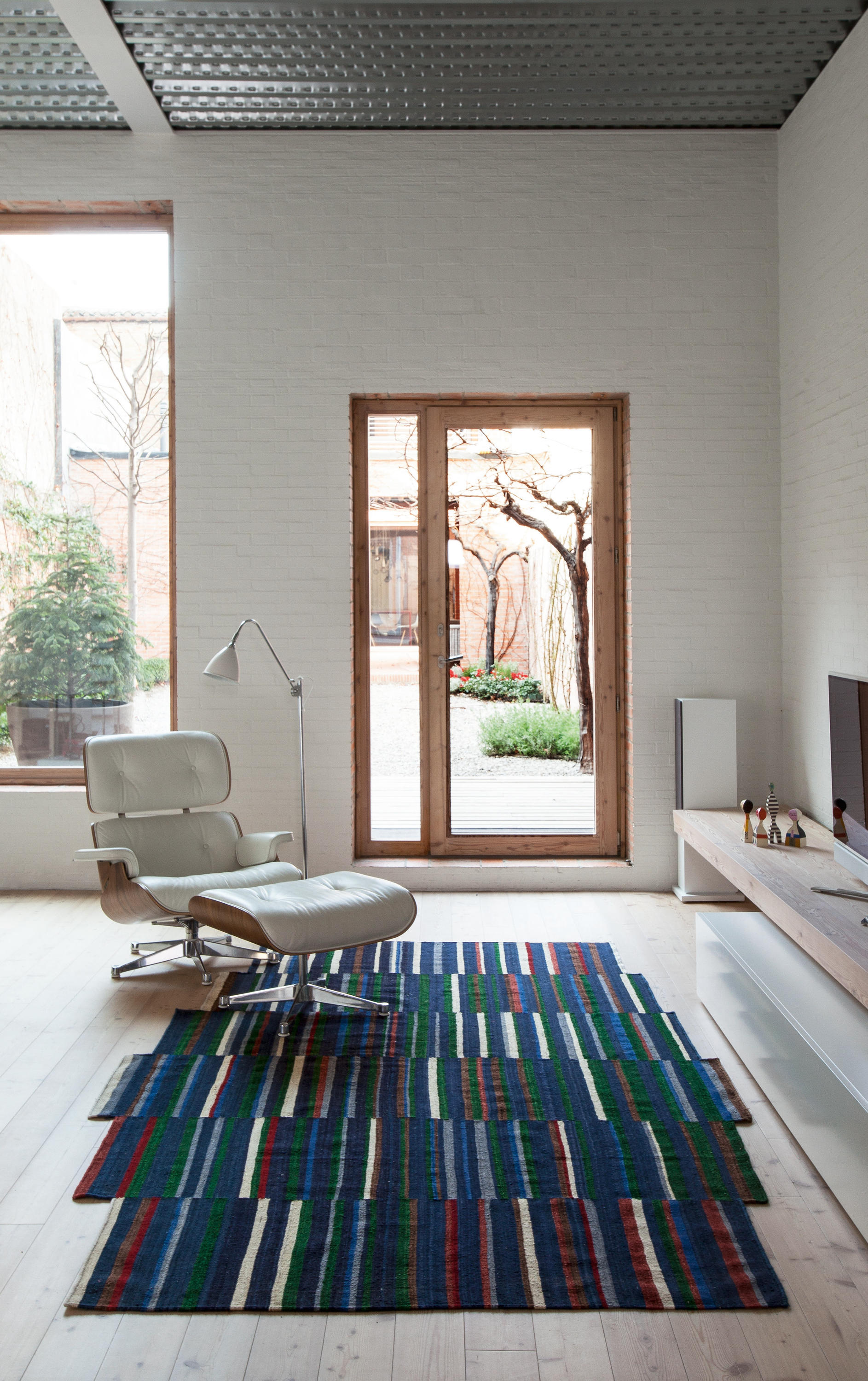 开云（中国） - 附件|地毯|办公家具|设计师家具|晶格地毯