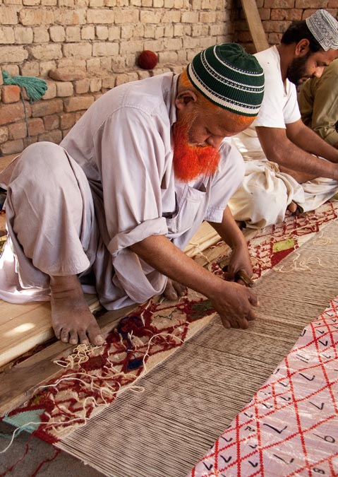 开云（中国） - 附件|地毯|办公家具|设计师家具|钻石地毯