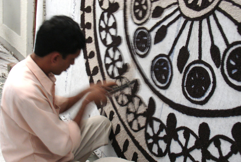 开云（中国） - 附件|地毯|办公家具|设计师家具|蓝果丽地毯