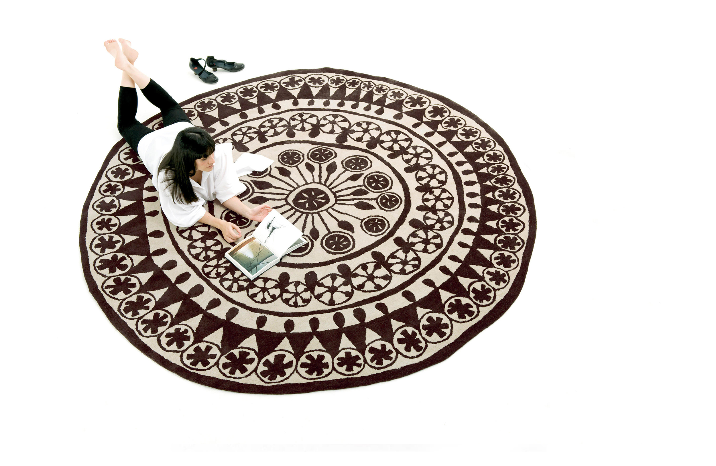 开云（中国） - 附件|地毯|办公家具|设计师家具|蓝果丽地毯