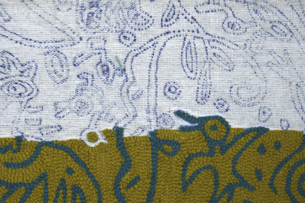 开云（中国） - 附件|地毯|办公家具|设计师家具|虫子与花地毯