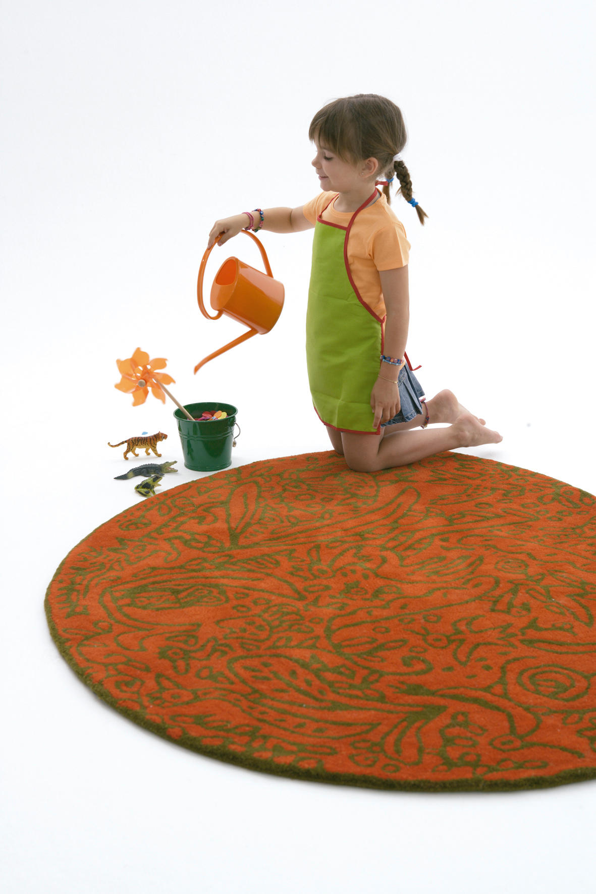 开云（中国） - 附件|地毯|办公家具|设计师家具|虫子与花地毯