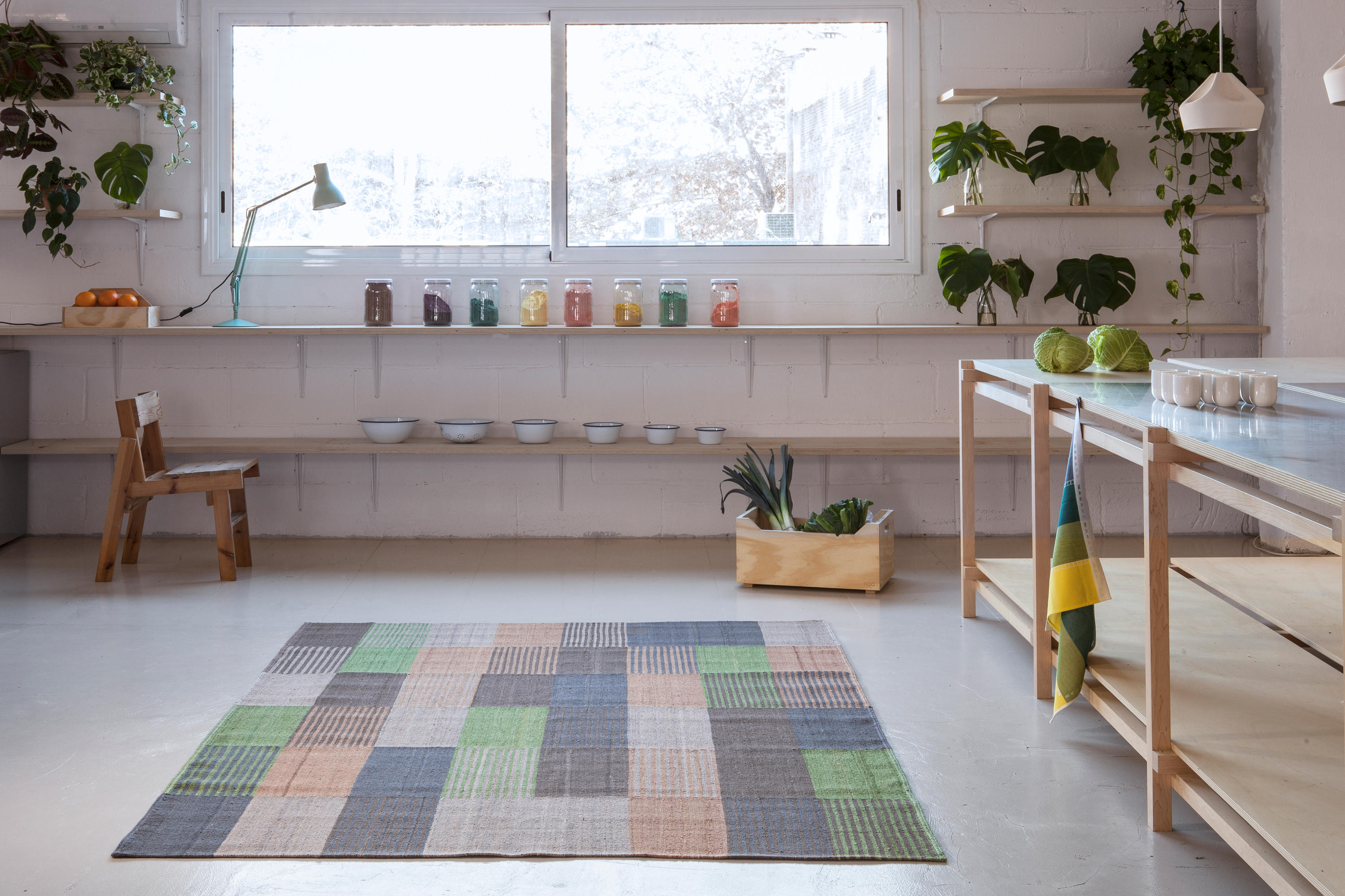 开云（中国） - 附件|地毯|办公家具|设计师家具|混纺地毯