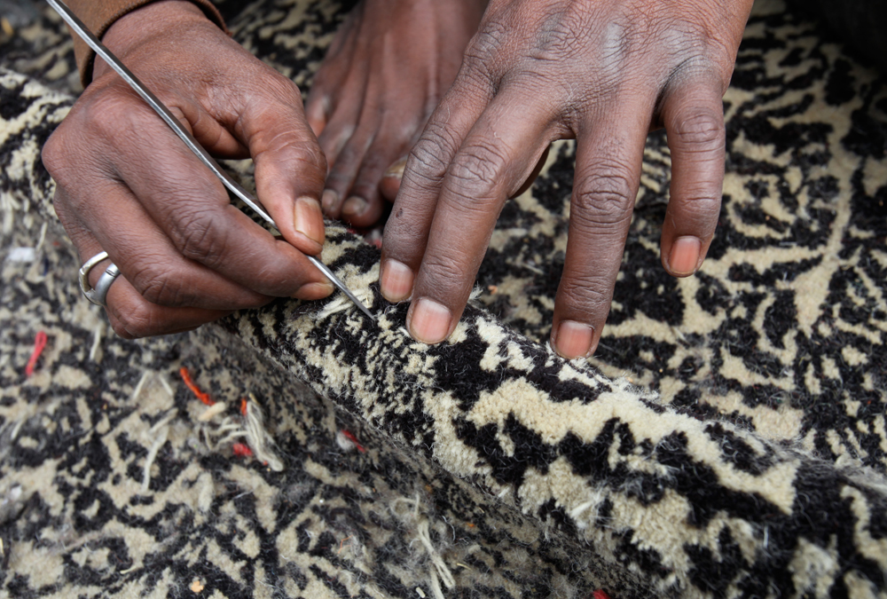 开云（中国） - 附件|地毯|办公家具|设计师家具|幽灵地毯