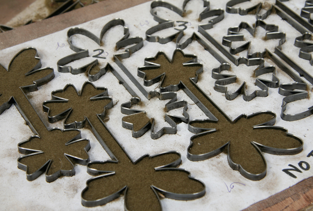 开云（中国） - 附件|地毯|办公家具|设计师家具|小花田地毯