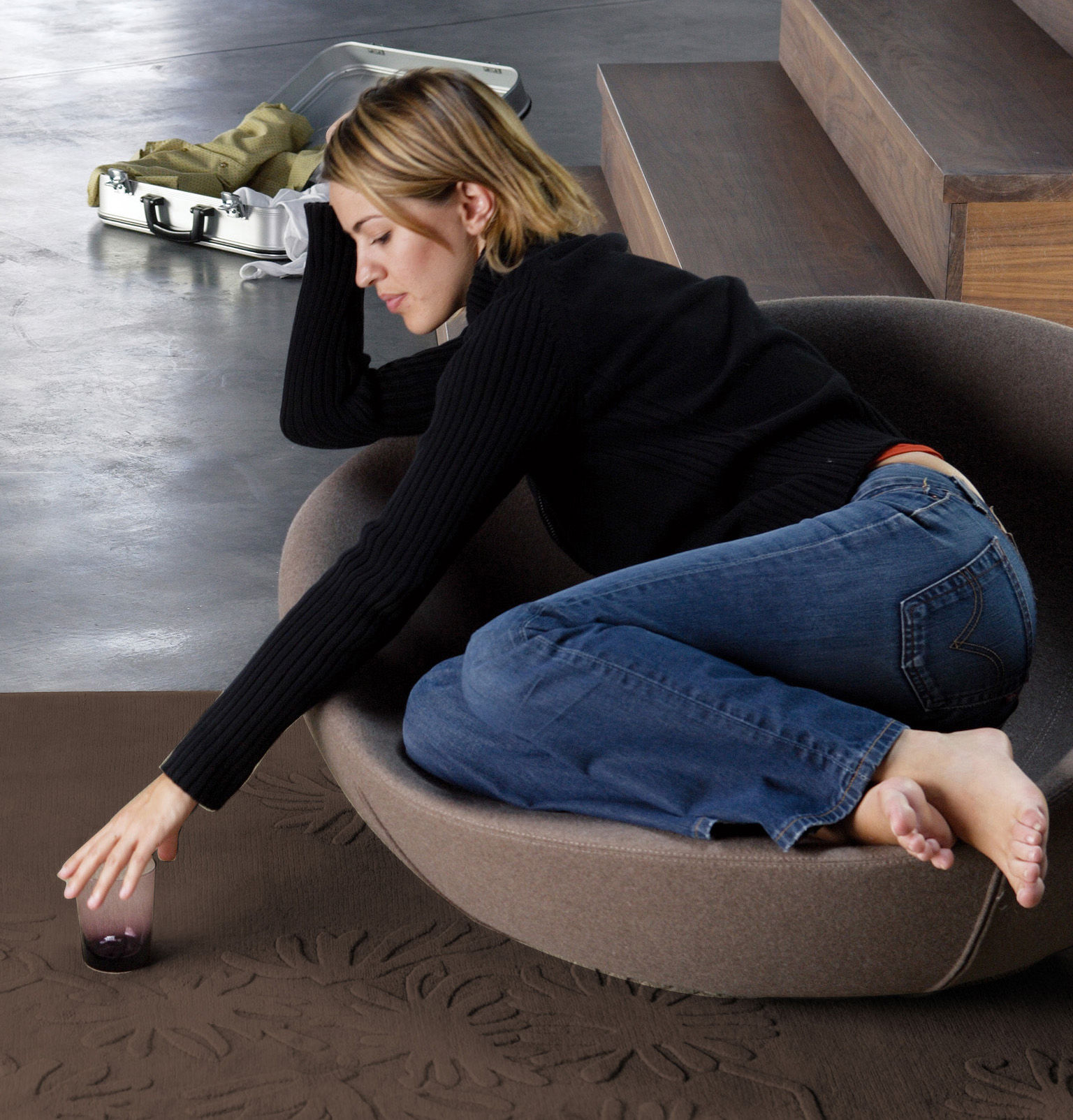 开云（中国） - 附件|地毯|办公家具|设计师家具|亚洲地毯