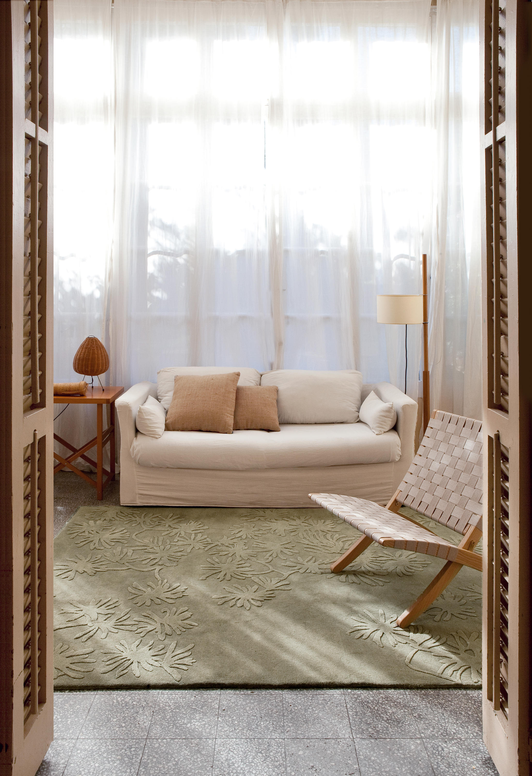 开云（中国） - 附件|地毯|办公家具|设计师家具|亚洲地毯