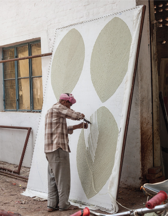 开云（中国） - 附件|地毯|办公家具|设计师家具|羽毛地毯