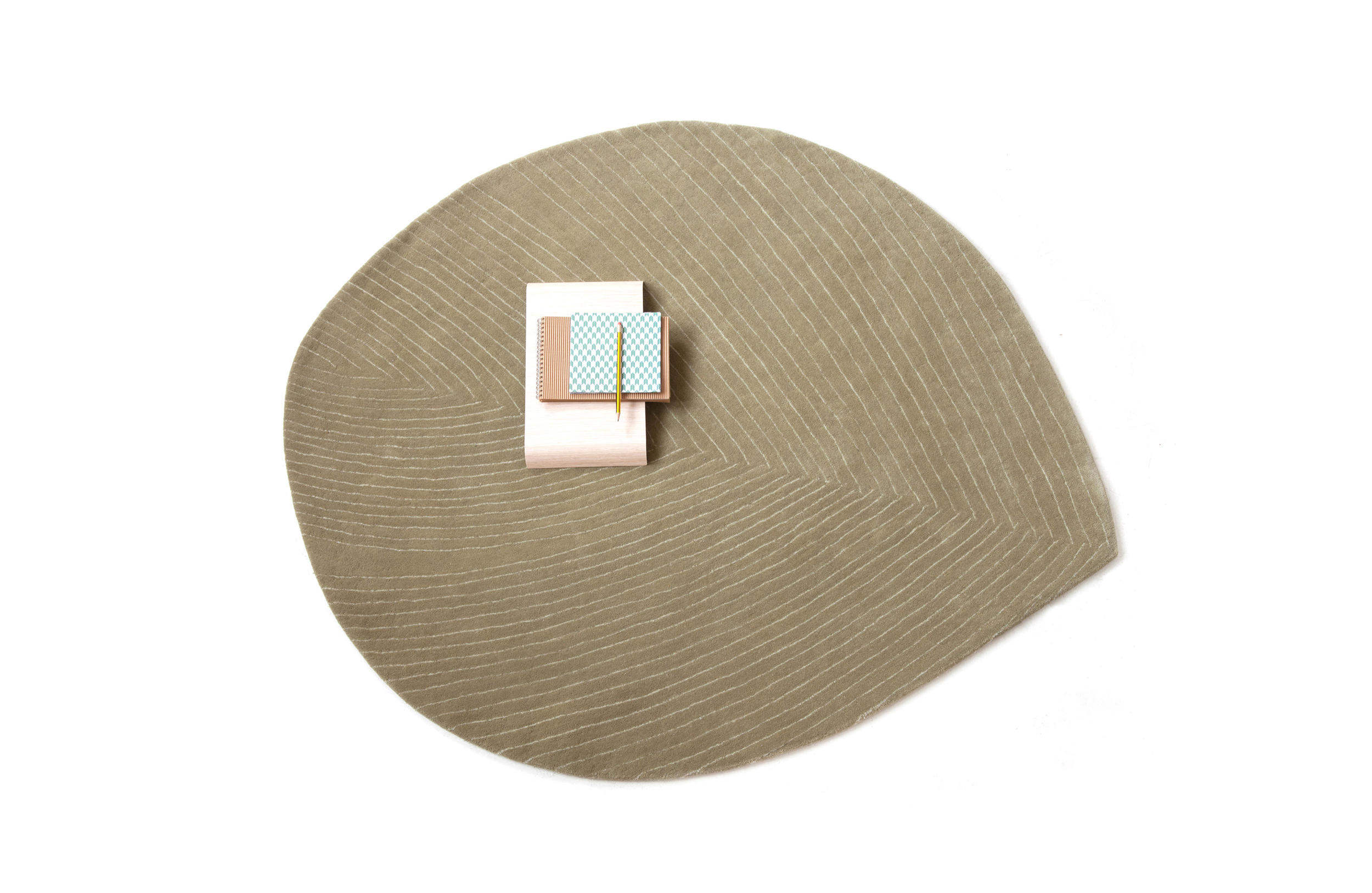 开云（中国） - 附件|地毯|办公家具|设计师家具|羽毛地毯