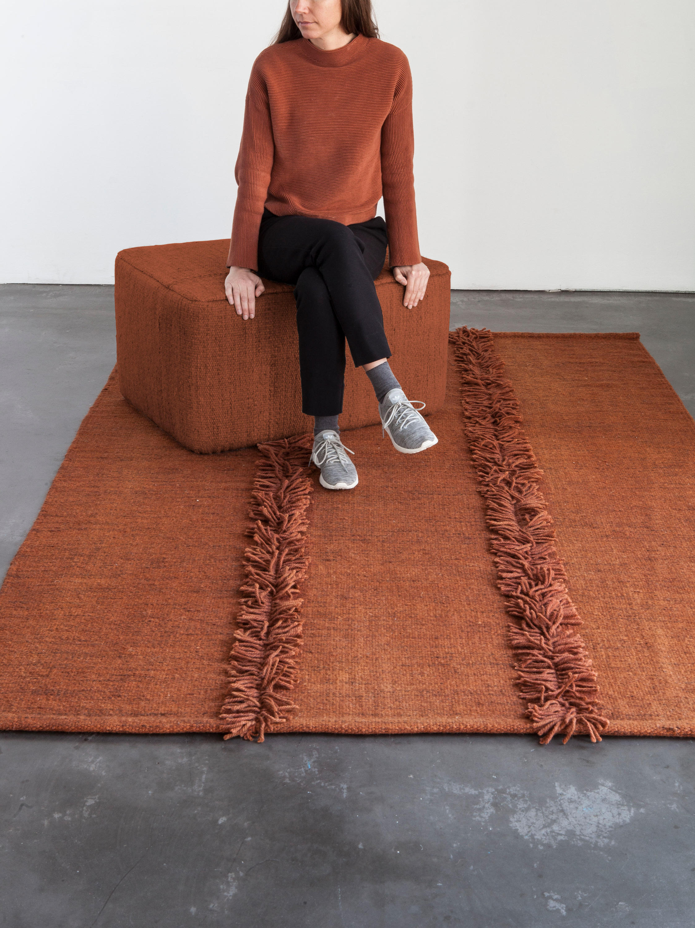 开云（中国） - 附件|地毯|办公家具|设计师家具|米娅地毯