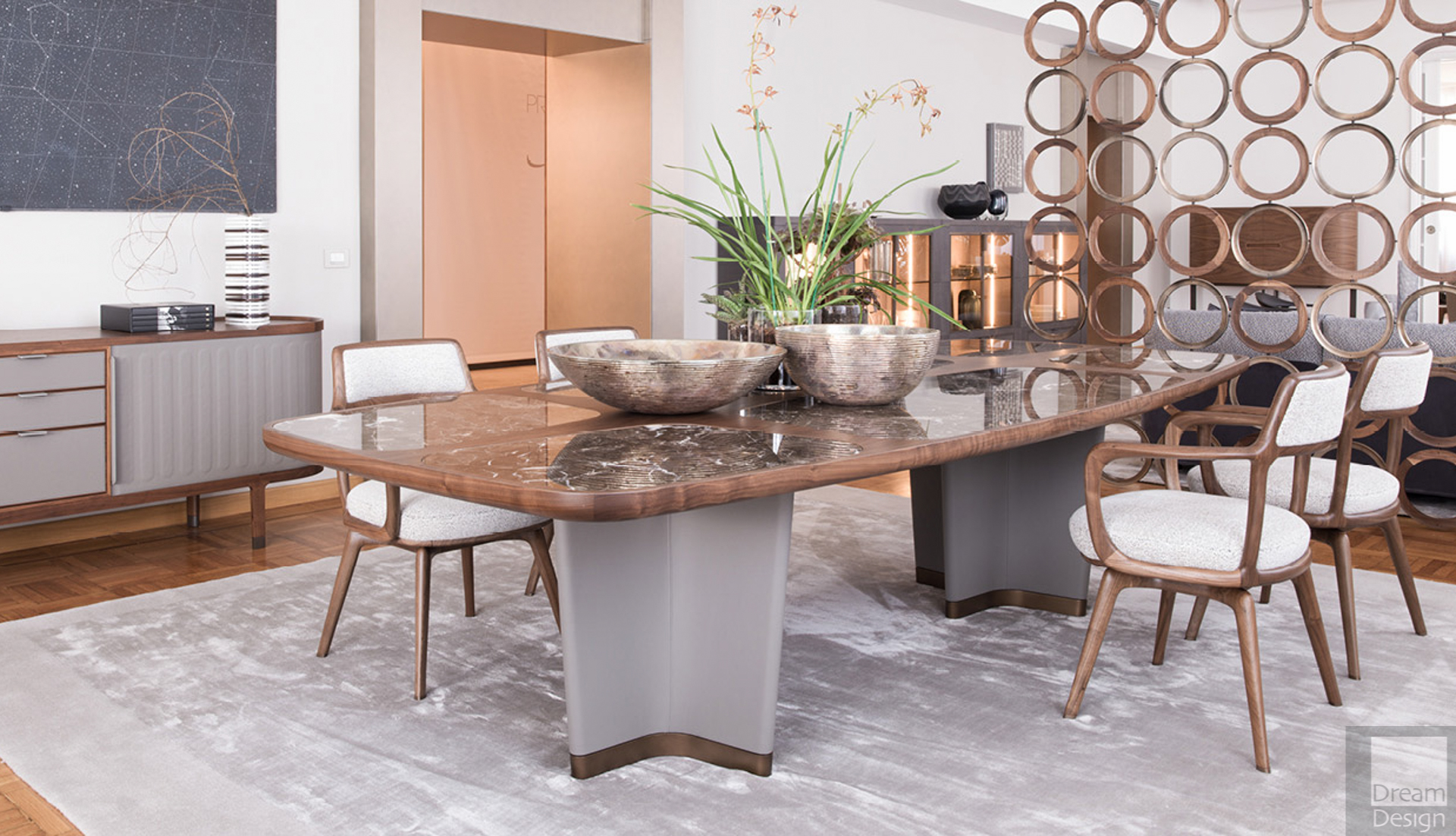 开云（中国） - 桌几|餐桌|办公家具|设计师家具|大佬桌